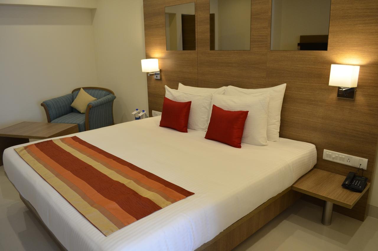 Regency Tiruttani By Grt Hotels Thiruttani Habitación foto