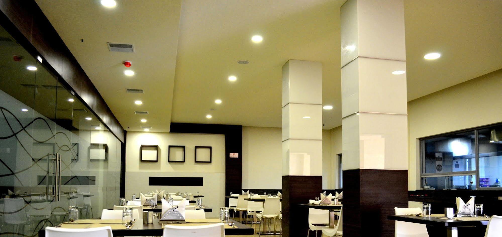 Regency Tiruttani By Grt Hotels Thiruttani Exterior foto